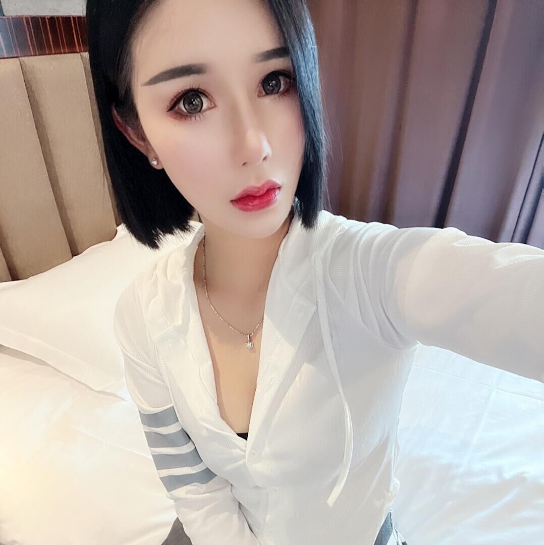 肤白貌美川妹子