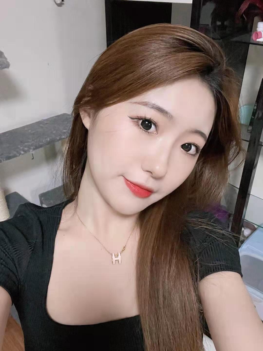 妹子要身材有身材，做起来非常美妙