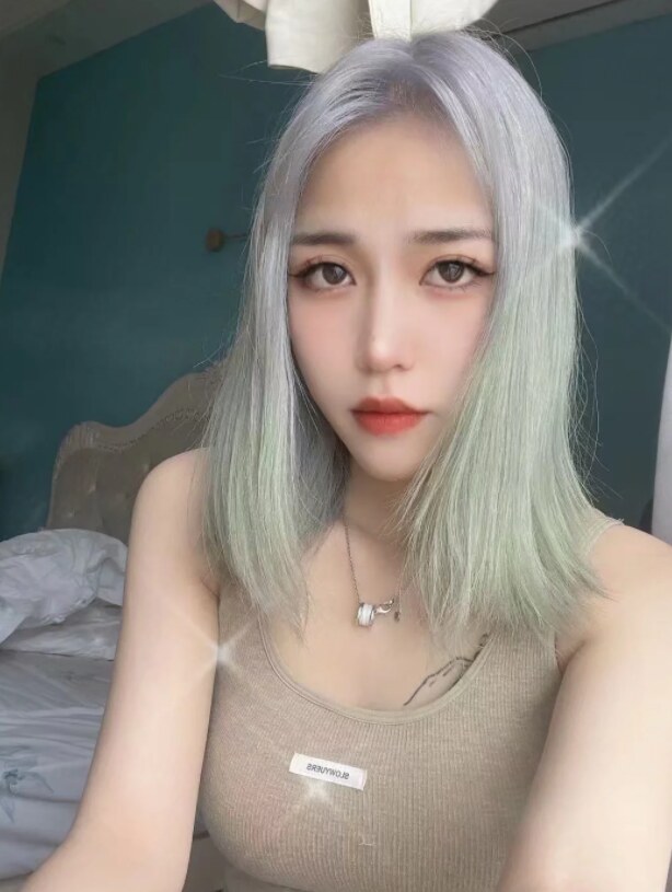 年轻活好的嫩妹子，人挺骚的