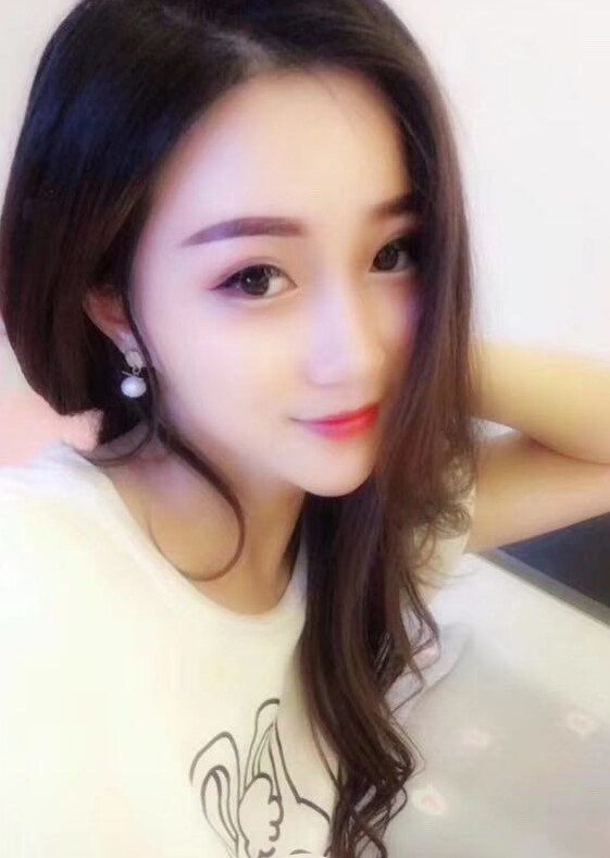 高配合，高颜值的奶茶妹妹