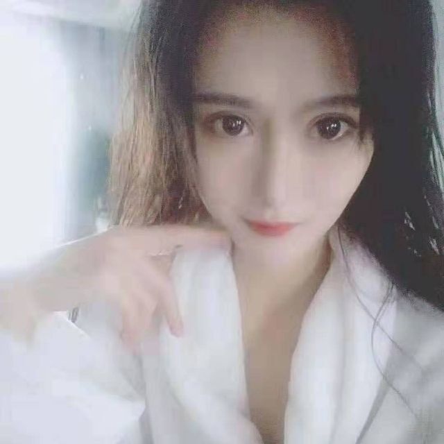 小姐姐颜值让人小心动，下面紧，水多