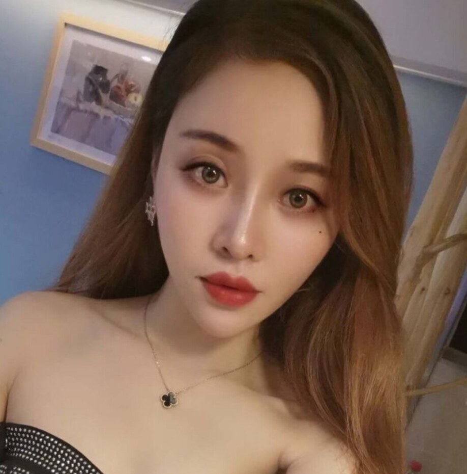 体验兼职嫩妹，耐心不催人
