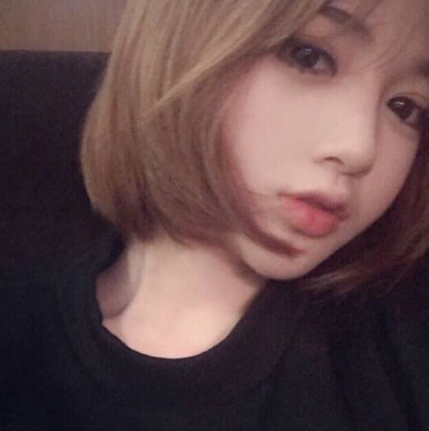 丰乳肥臀配合度高的妹子，有点欧美女人的感觉