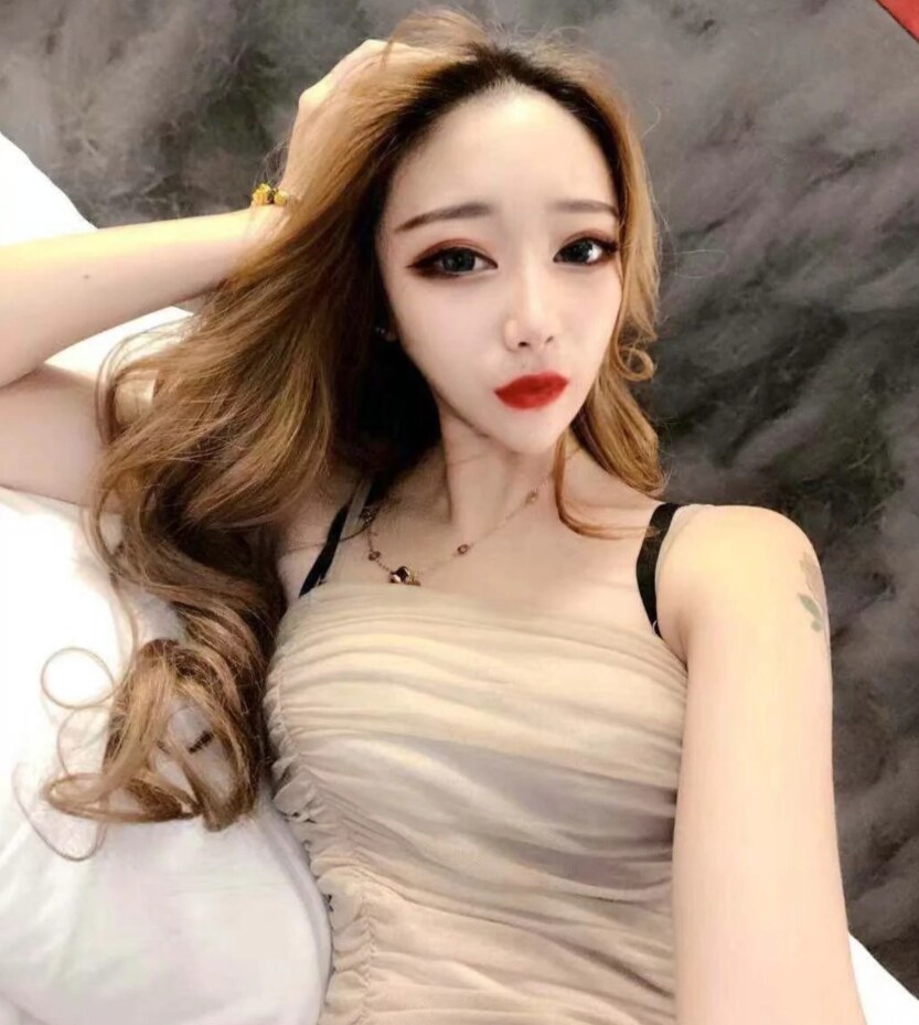 妹子媛媛，给你不一样的感觉