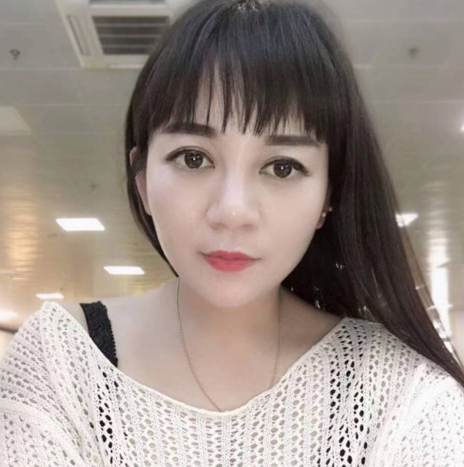 爆艹丰满大胸妹，健谈不催人