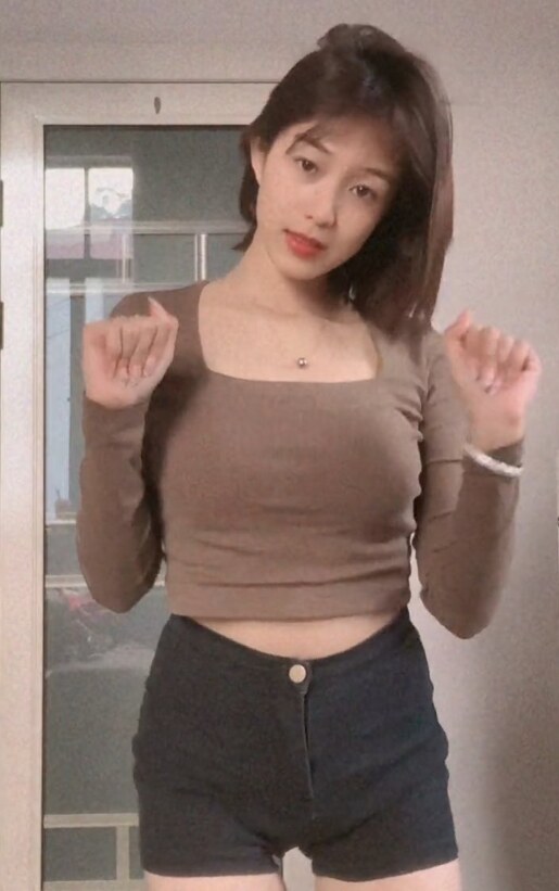 服务专业，态度好的兼职轻熟女，很不错
