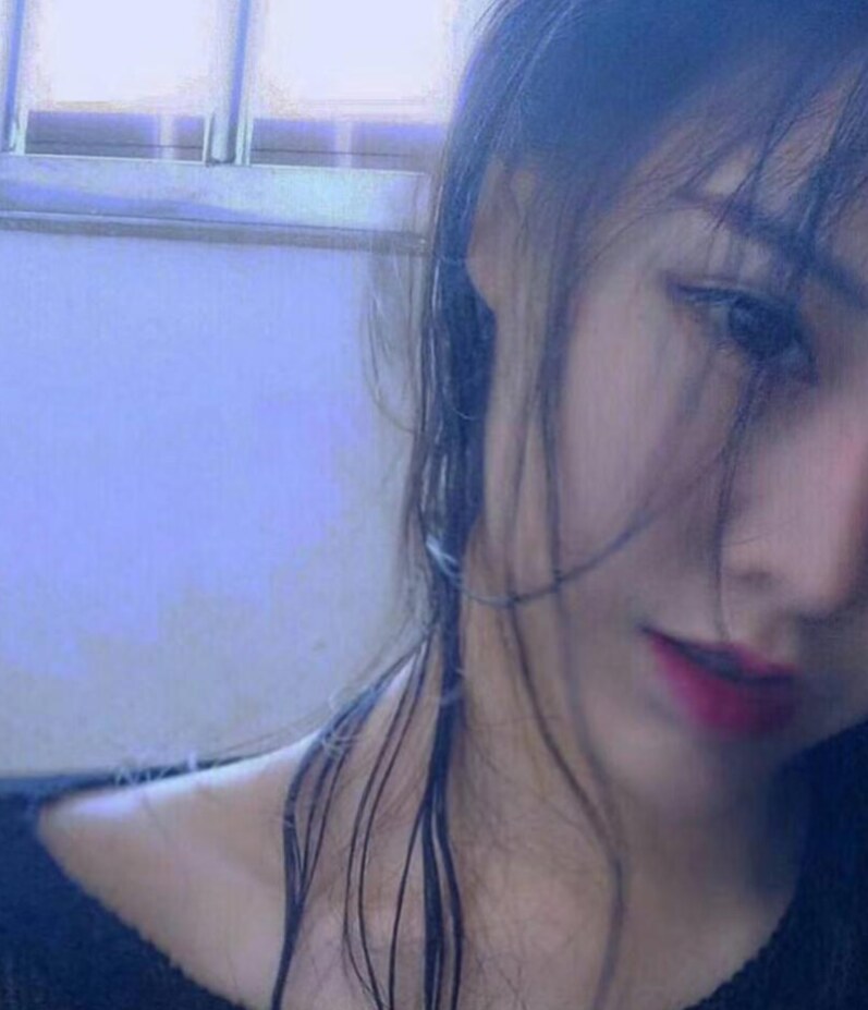 美丽的兼职妹子，胸美身材好