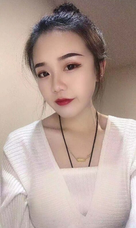 市内极品小嫩妹，新鲜感十足
