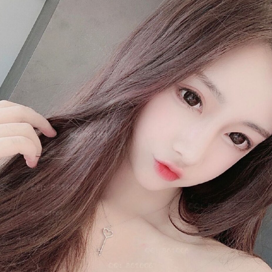 制服系列的美女,小女友的感觉