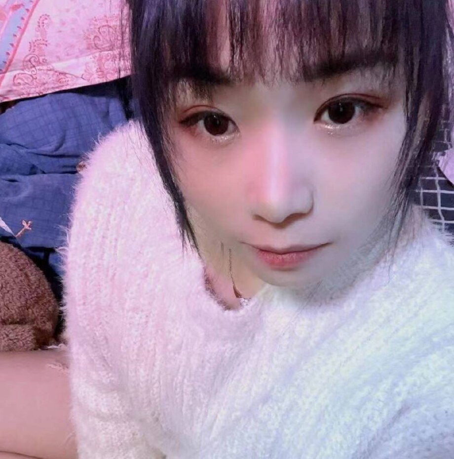 口活无齿感的紧逼妹子，认真态度好