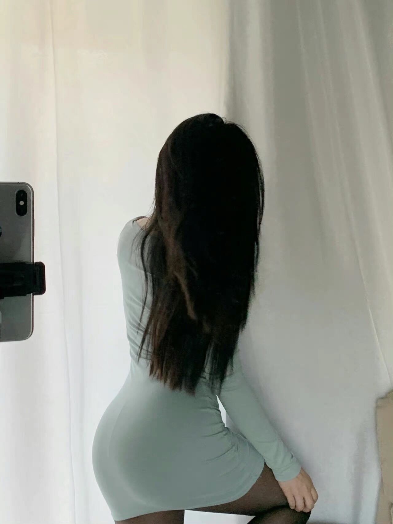 大胸妹妹，性感迷人，服务态度哇塞