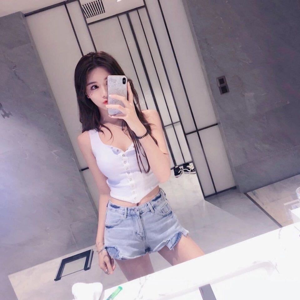 喜欢健身的性感妹子，非常舒服