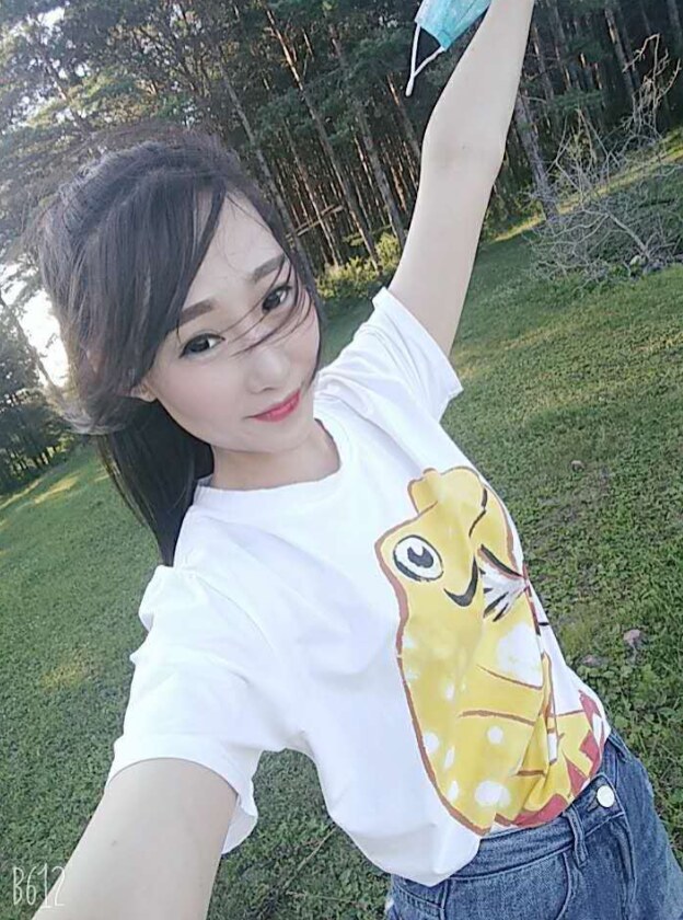 奶声奶气温柔小女神大长腿