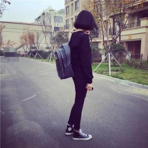娇小妹子热情主动，活好巴适的很