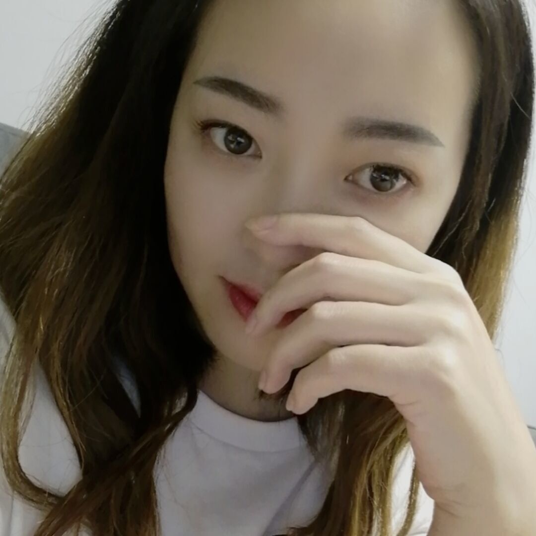 性价比很高的气质小姐姐