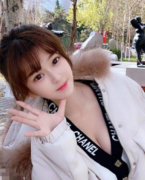 刚刚干了一个学舞蹈的妹子非常棒