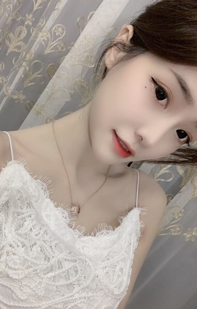 性感小妖精，干起来很带劲