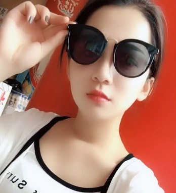 性价比不错的可爱妹子