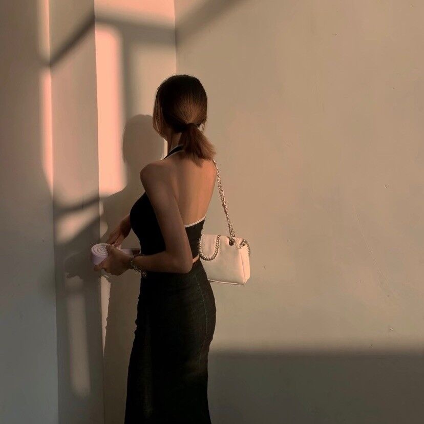 骚b妹妹，颜值爆表，奶子让人窒息