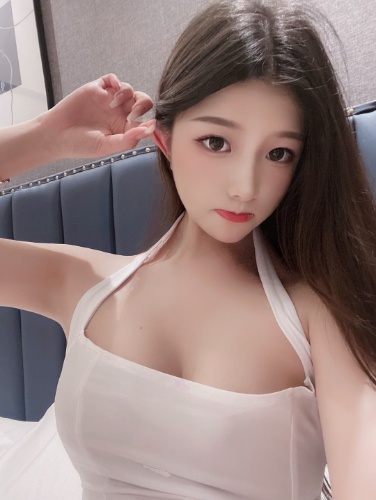 妙龄波妹，奶子好大身体好软，服务细腻如情人，听话极了