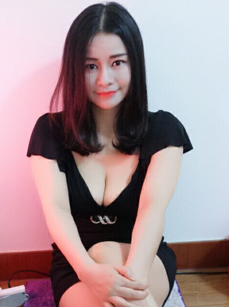 性感美少妇，有水箫，可以舌吻