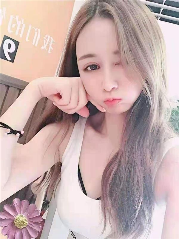 汁多水嫩的邻家小姐姐，非常听话，服务给力