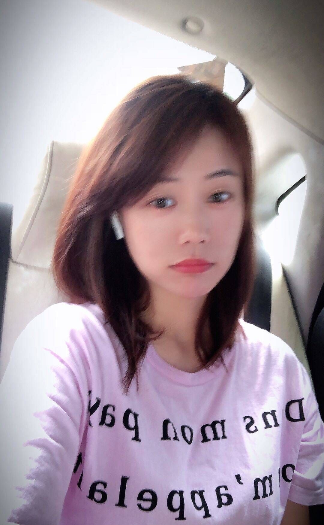 性价比比较好的妹子，值得服务控的兄弟体验