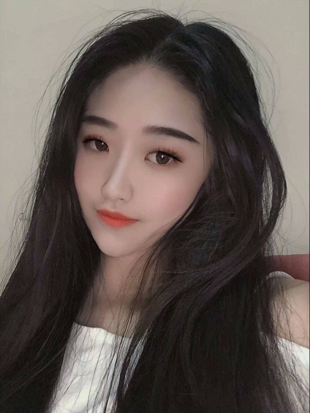 可颜可甜御姐风范，粉嫩诱人