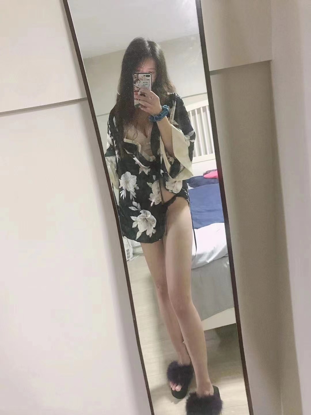 体验很好，身材火辣，颜值性格的大长腿