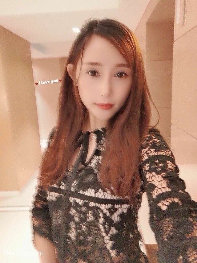验证宠物美容师嗯嗯，热情主动健谈