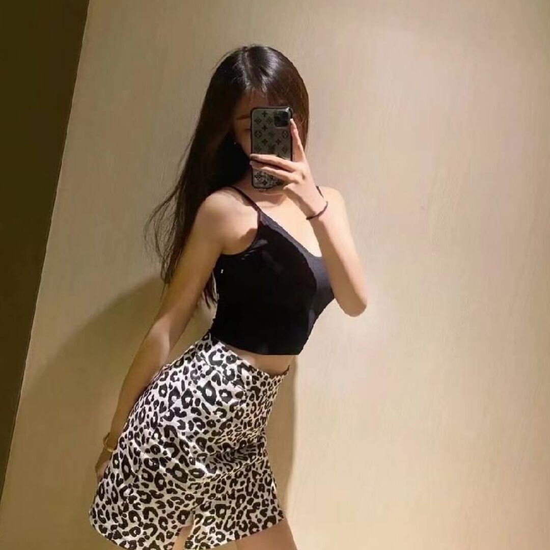健谈大胸妹，身材不错态度好