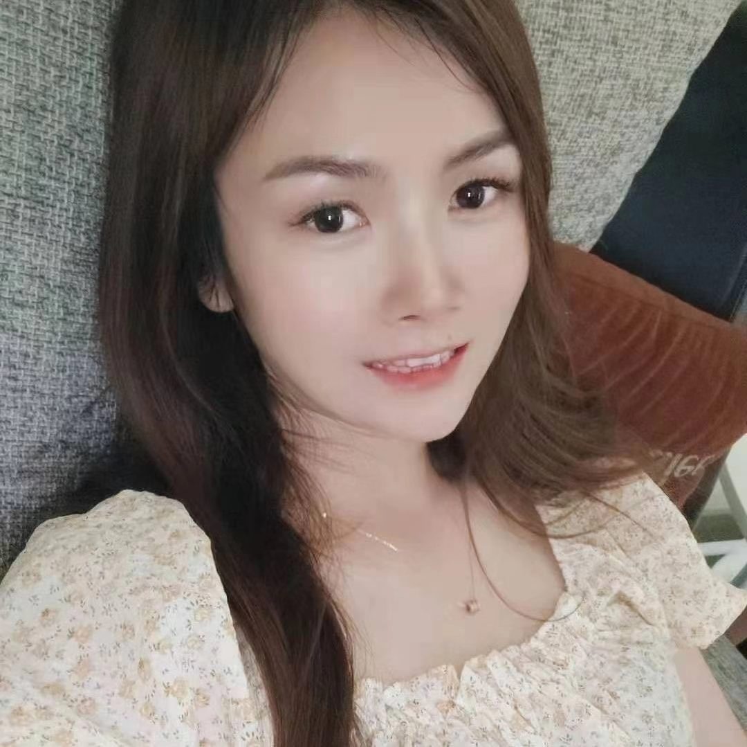 江宁漂亮轻熟女，胸不大 但是服务真到位