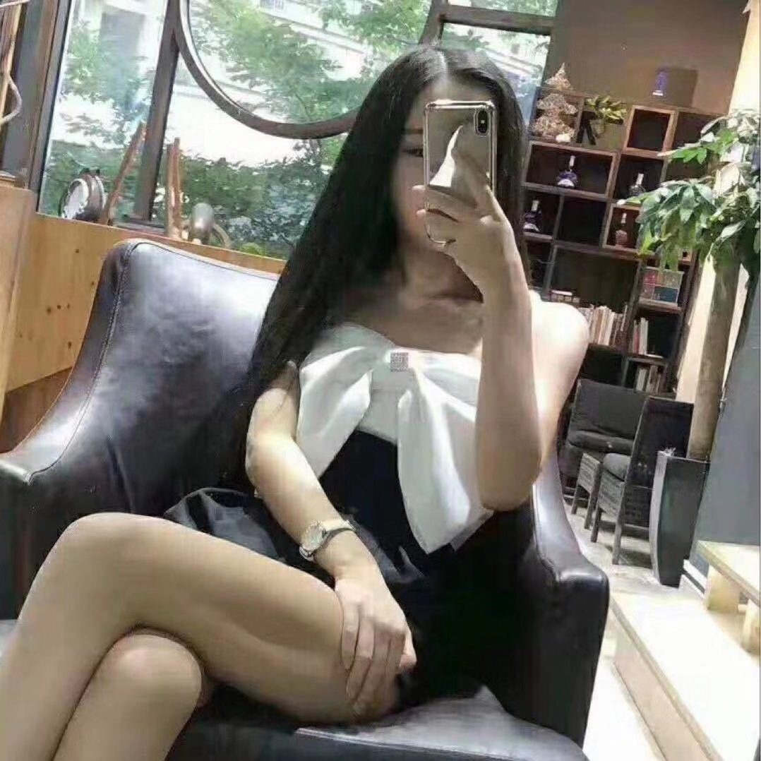 泻火妹子，身材超赞，不催人
