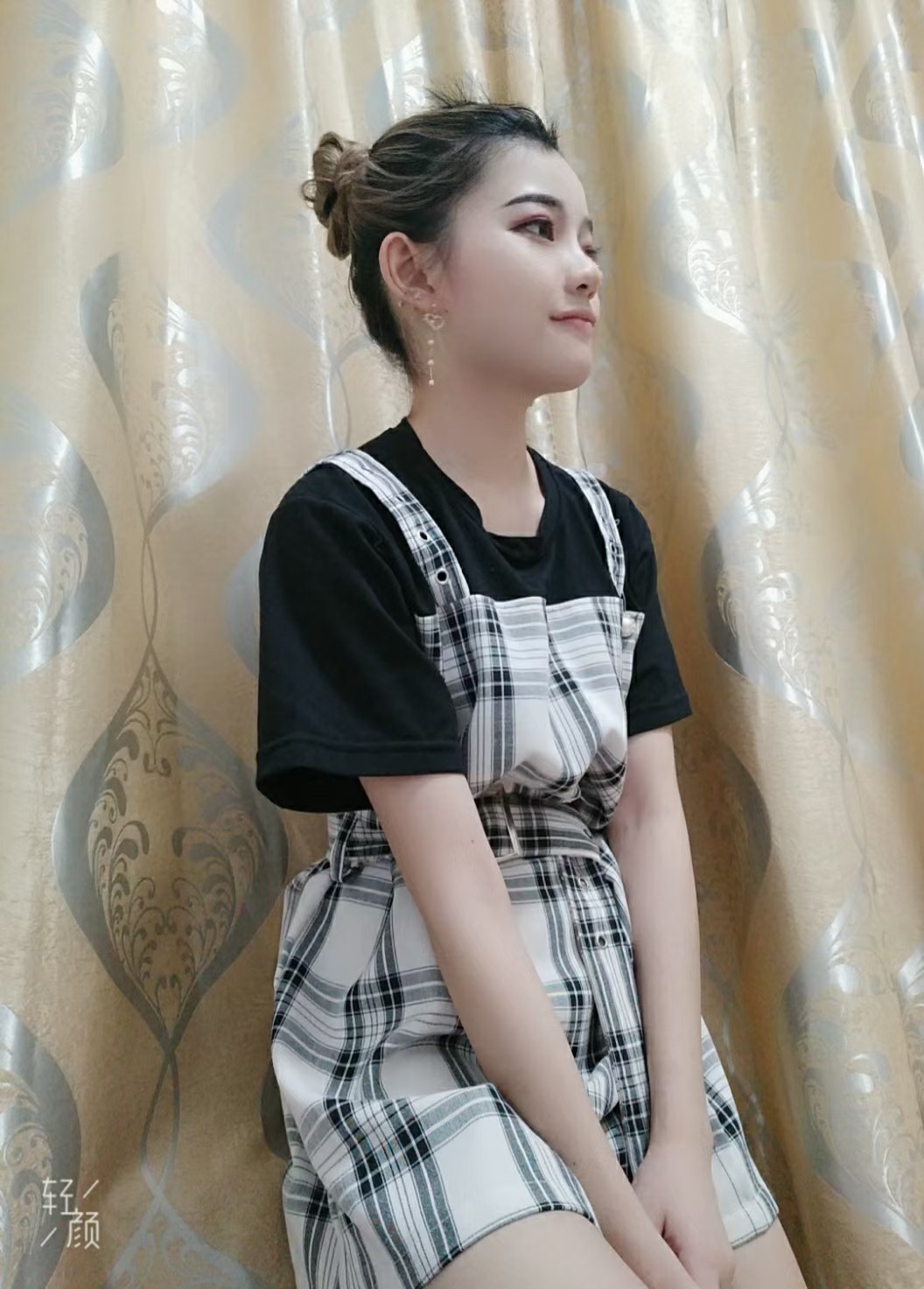 可爱的服务系妹子，逼紧服务全