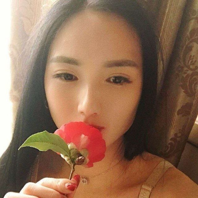 口活很棒的美女，值得体验