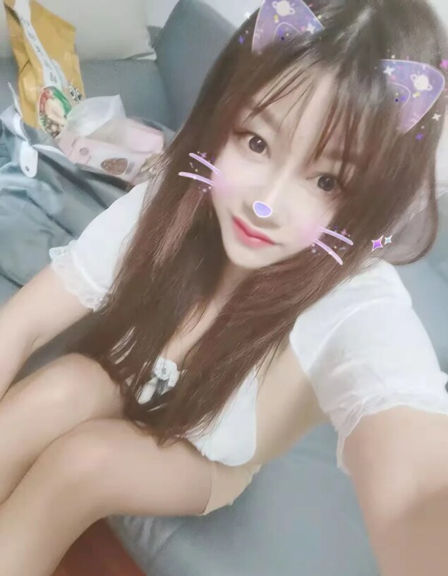 口活一流的骚女，服务真是太赞了