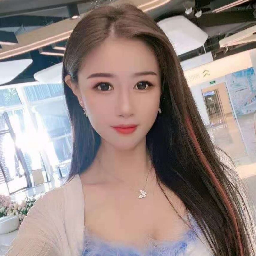 年轻漂亮的小姐姐，干起来还是很超值的
