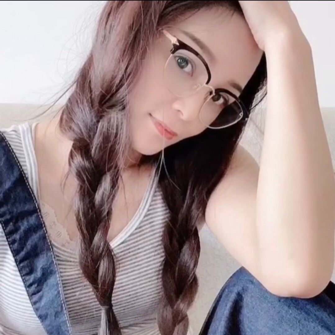 风骚少妇，颜值中等，适合泻火