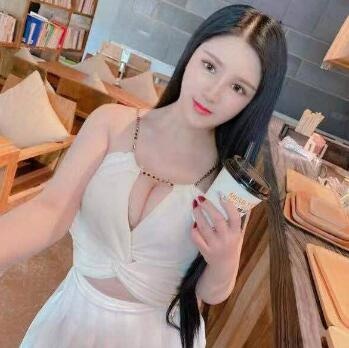 性感的大胸妹子，服务态度好