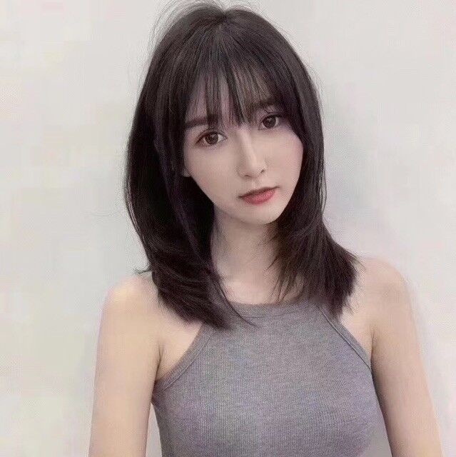 身材不错的妹子，颜值担当