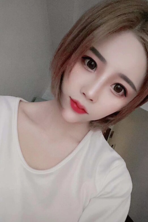 验证狼友分享的妹子，魅力十足，很漂亮