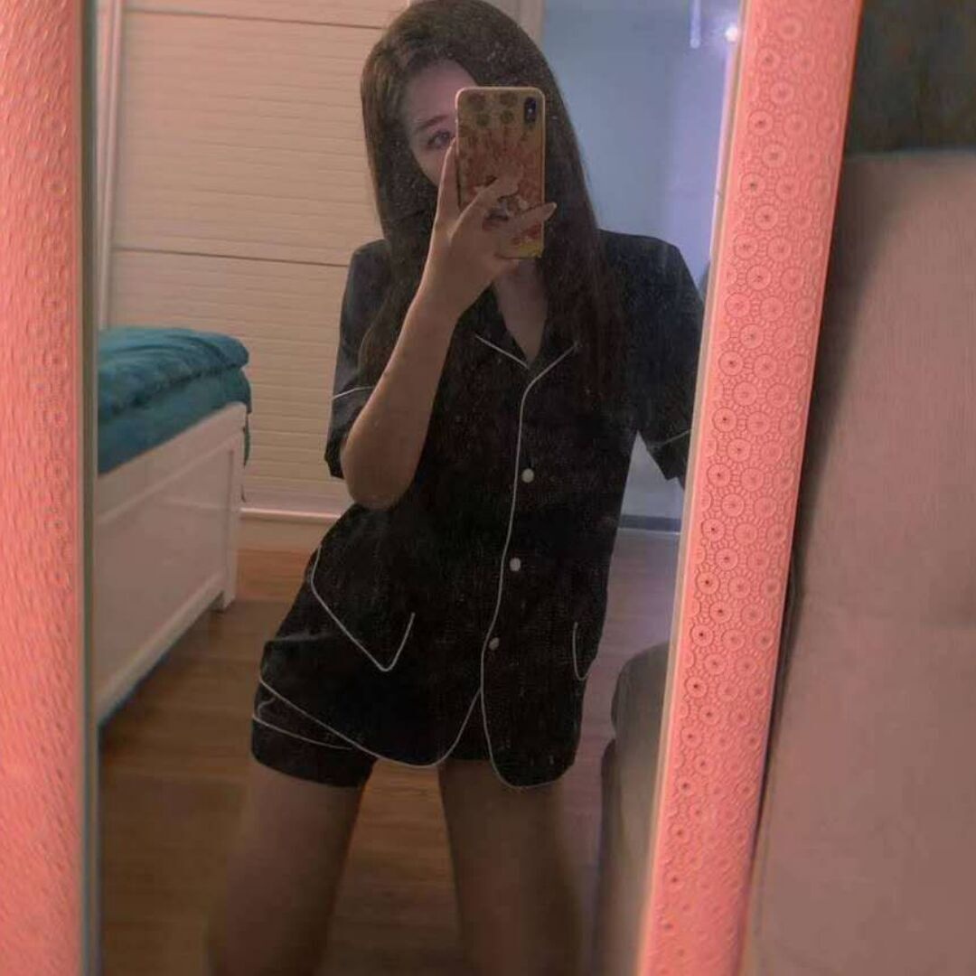 身材高挑的漂亮妹子，感觉很爽