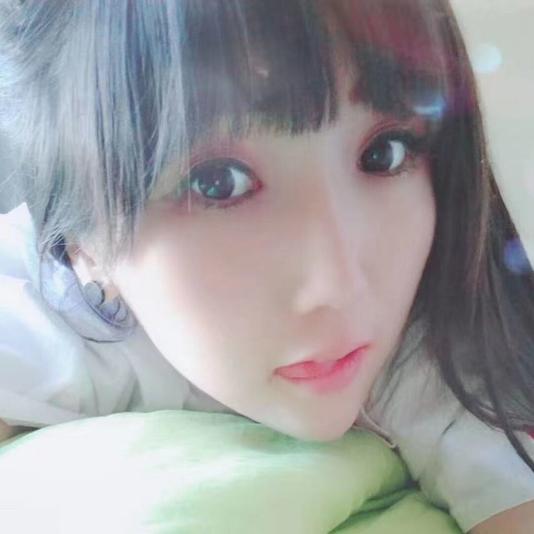 体验朋友介绍的漂亮小兼职