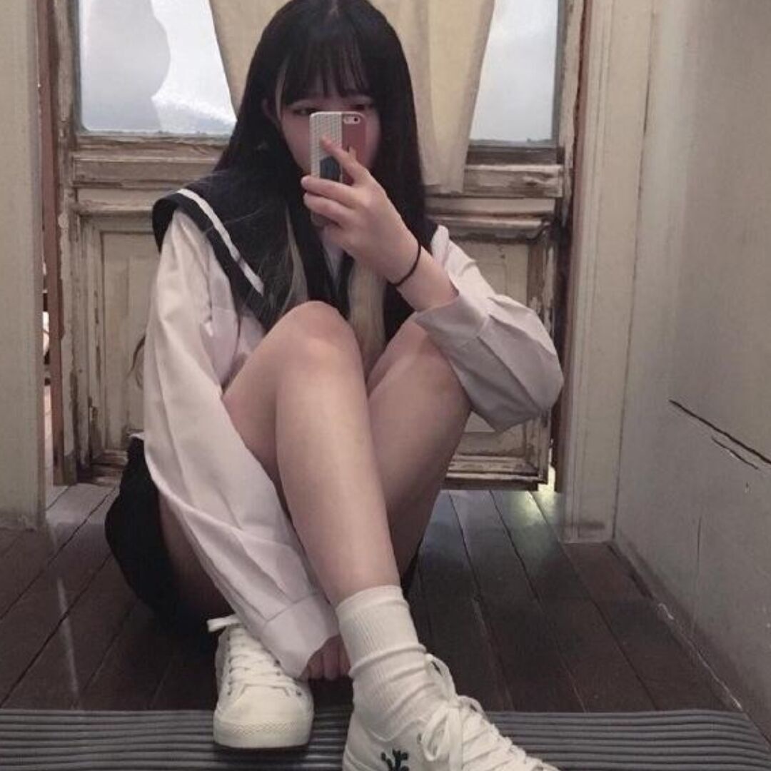 身材颜值都在线的美女，胸特别美