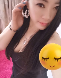 身材很好的气质型熟女，喜欢的狼友可以试试