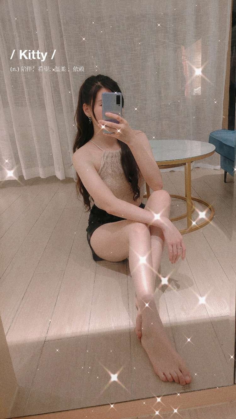 漂亮的广西小美女，皮肤好手感好