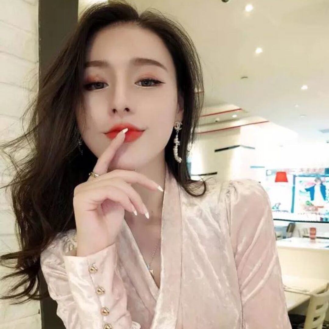 后入非常不错的大胸御姐，配合度高
