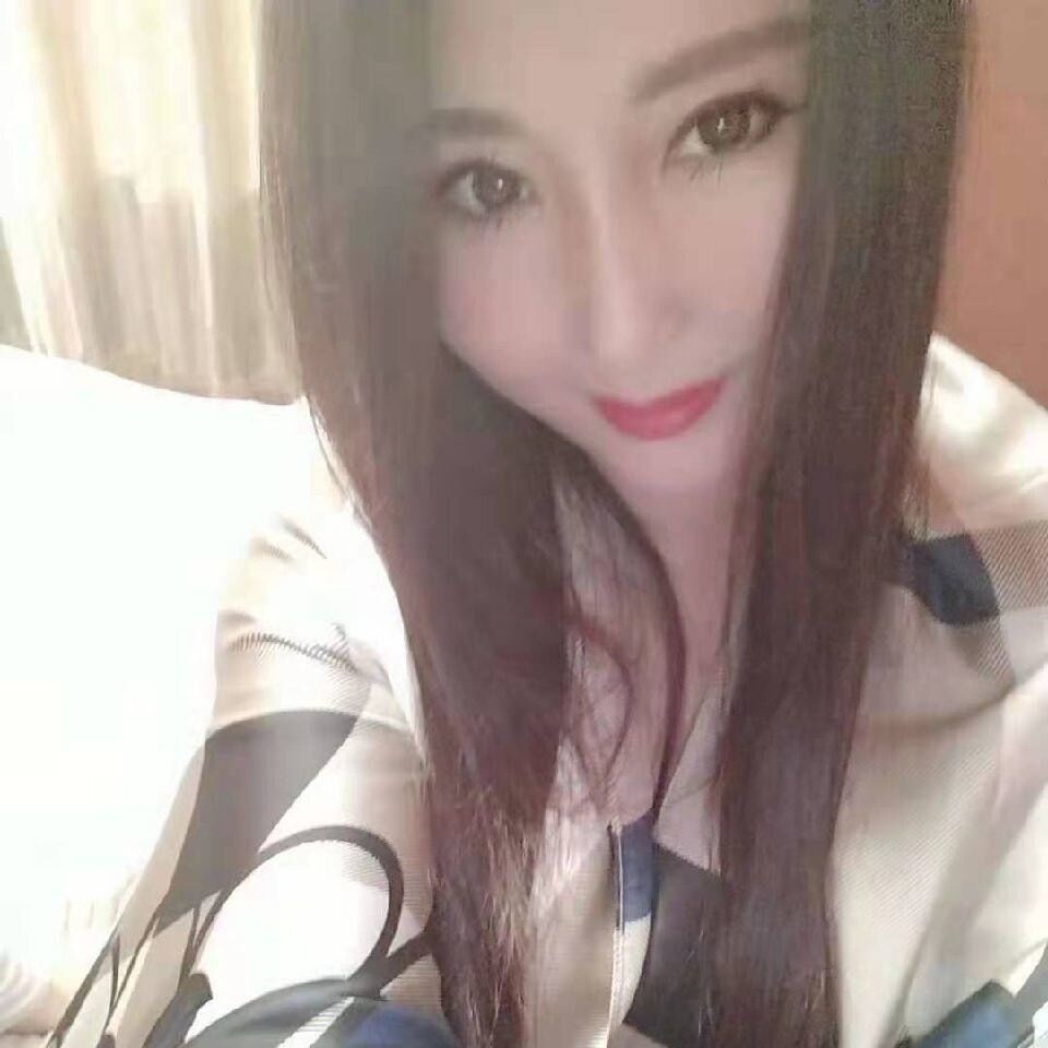 可双的熟妇妹子，服务爽歪歪