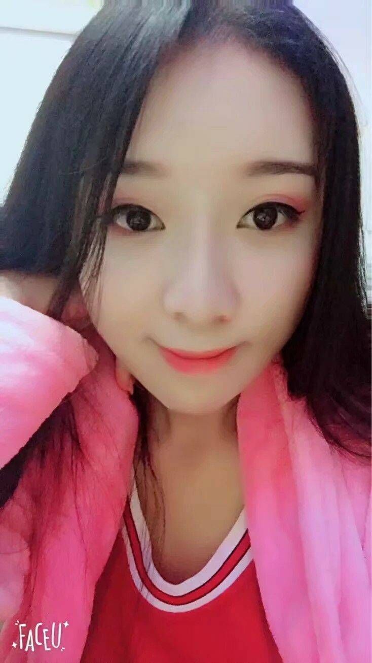 长得还不错的妹子，服务很热情