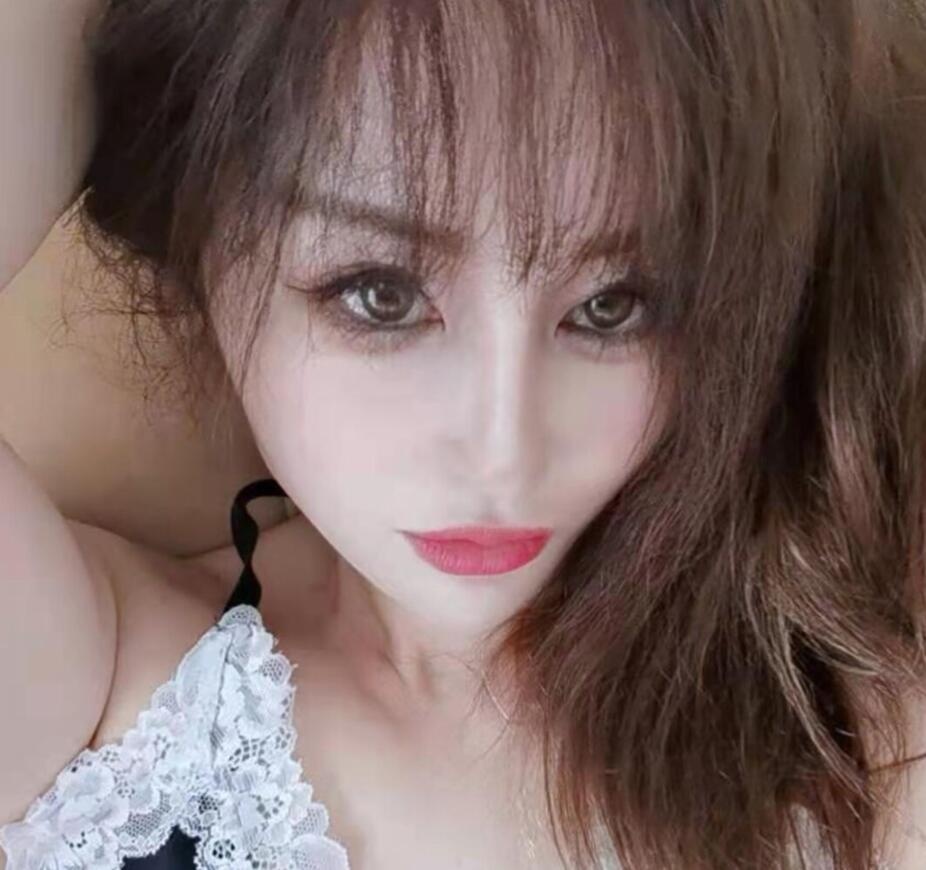 小姐姐细腿皮肤嫩